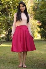 Saia midi de nesgas rosa pink