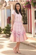 Vestido midi god&ecirc; total rosa contas e borboletas