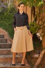 Saia midi bege cargo com bolsos