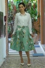 Saia midi verde flores com bolsos