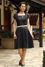 Vestido midi god&ecirc; preto festa