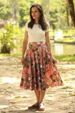 Saia midi god&ecirc; total folhagem rosa