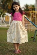 Saia infantil midi franzida amarela florzinhas