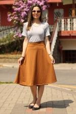 Saia midi evas&ecirc; caramelo