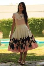 Saia midi godê total flores e rosas