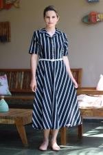 Vestido midi god&ecirc; preto listras bolsos