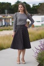 Saia midi jacquard preta xadrez