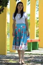 Saia midi god&ecirc; total azul flores